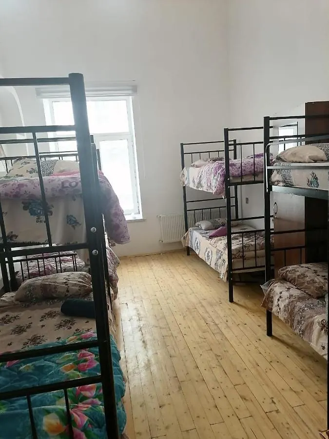 Crystal Palace Hostelバクー ホステル バクー