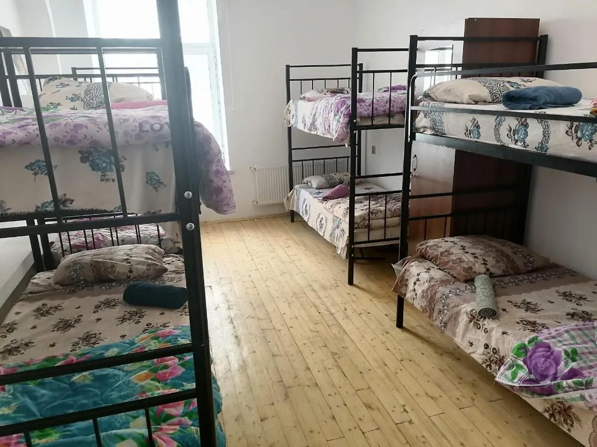 Crystal Palace Hostelバクー ホステル